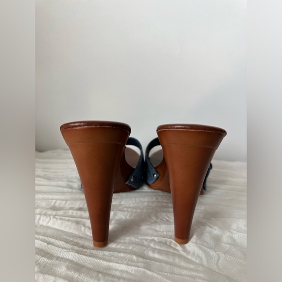 Denim heels! - Picture 4 of 8